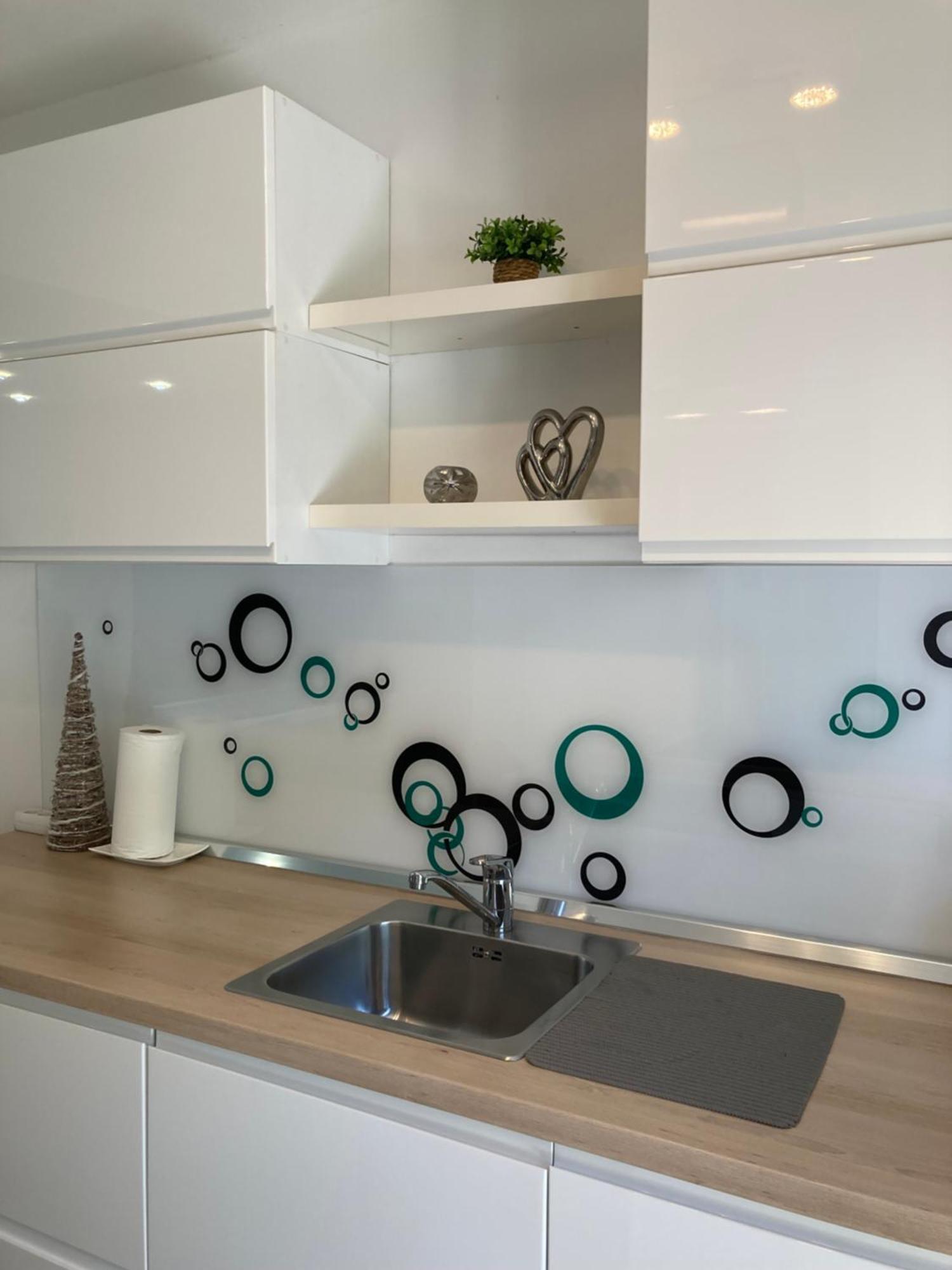 Apartman Sonas With Free Private Parking Карловац Экстерьер фото
