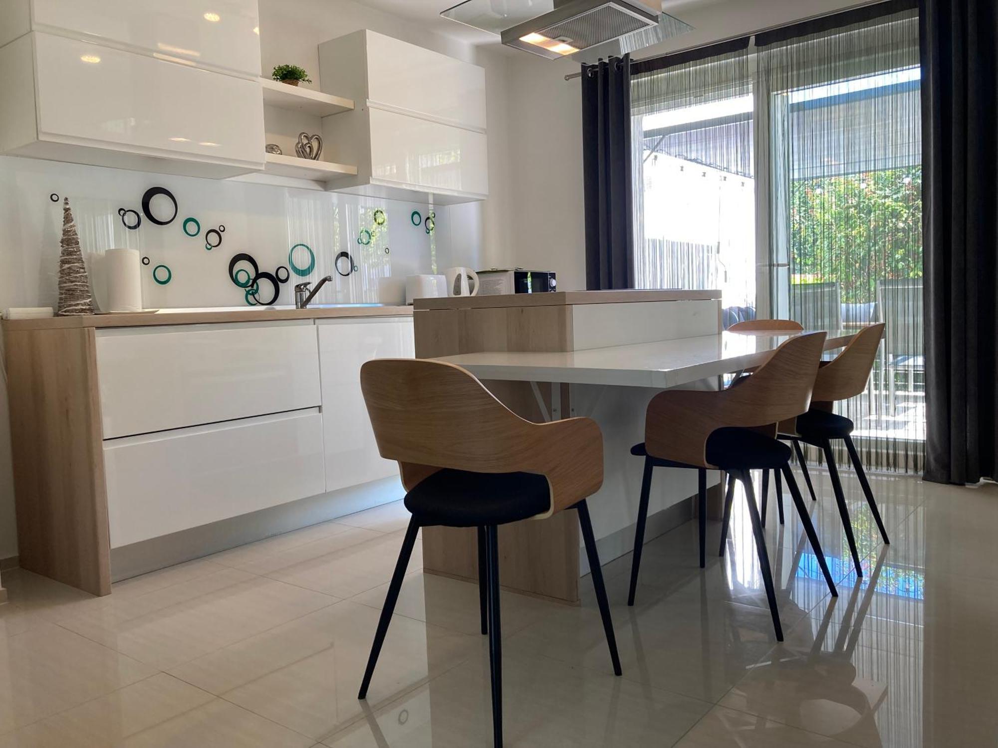 Apartman Sonas With Free Private Parking Карловац Экстерьер фото